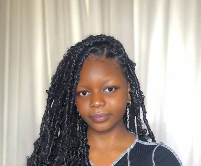 Portrait of Nih Faith Lengte